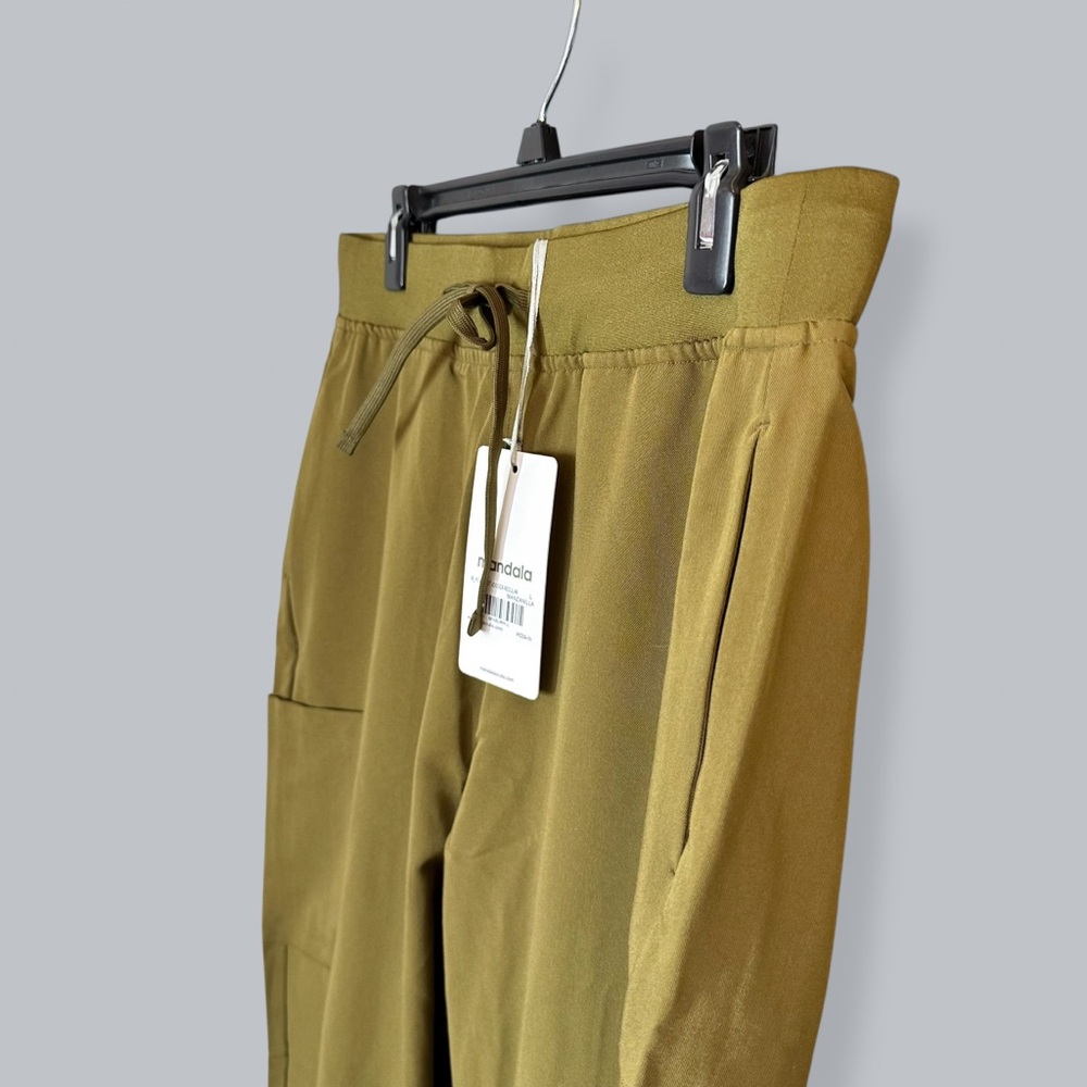 NWT Mandala Size Large High Waisted Drawstring Jogger Scrub Pant Olive Green - Picture 3 of 10